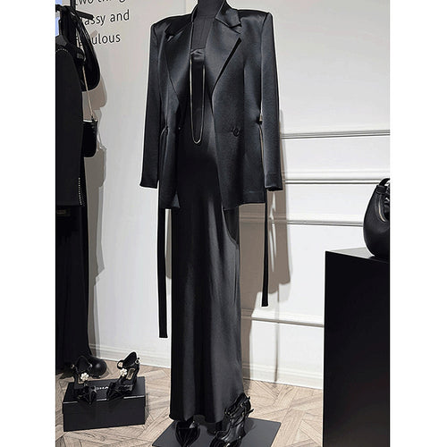 “L’Esprit Sombre” – Satin Silhouette & Tailored Blazer Set (Noir Edition)