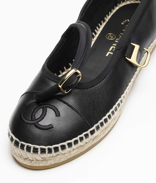 Chanel – Noir Riviera CC Espadrille Flats