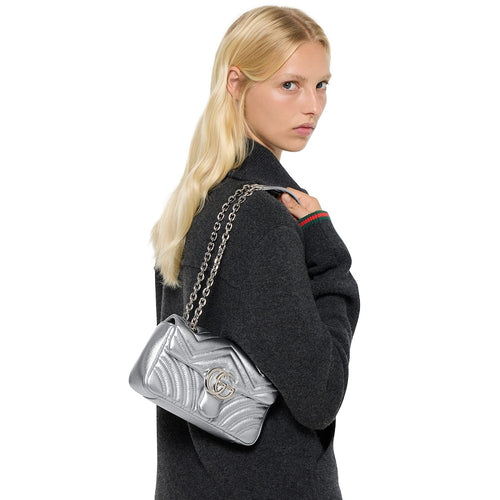 Gucci Marmont Small Shoulder Bag — Metallic Silver Quilted Leather (22 cm)