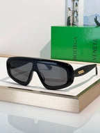 Bottega Veneta ‘Visio Scultoreo’ Oversized Shield Sunglasses