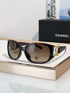 CHANEL “Éternelle Élégance” Oversized Oval Sunglasses — Dual CC Emblem Edition