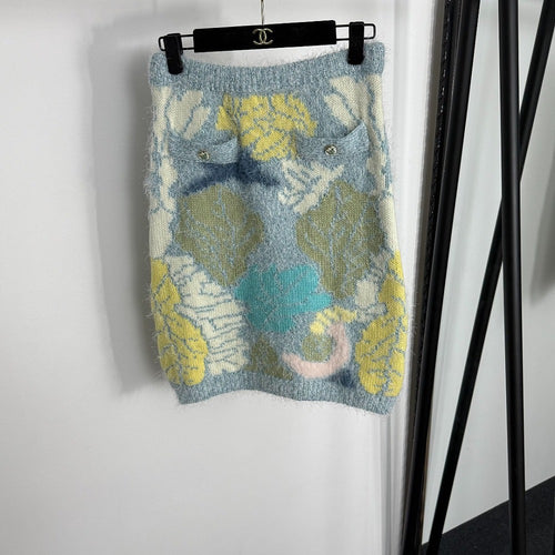 Chanel Jardin d’Hiver Bouclé Floral Knit Set