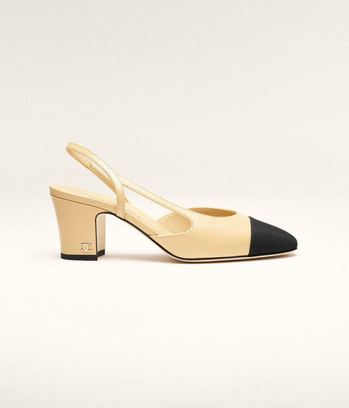 Chanel Épure Slingback Pumps – Beige & Noir Silk Satin Edition