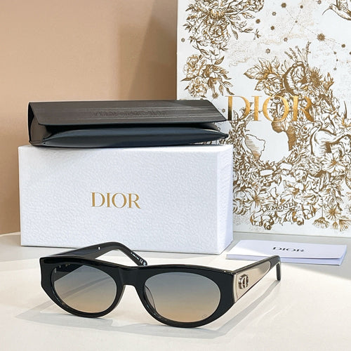 Dior Signature B1U Sunglasses