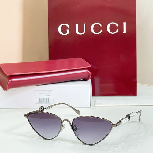Gucci Perla Venere Cat-Eye Sunglasses