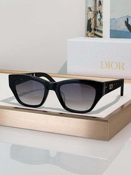 CD Cateye Sunglasses