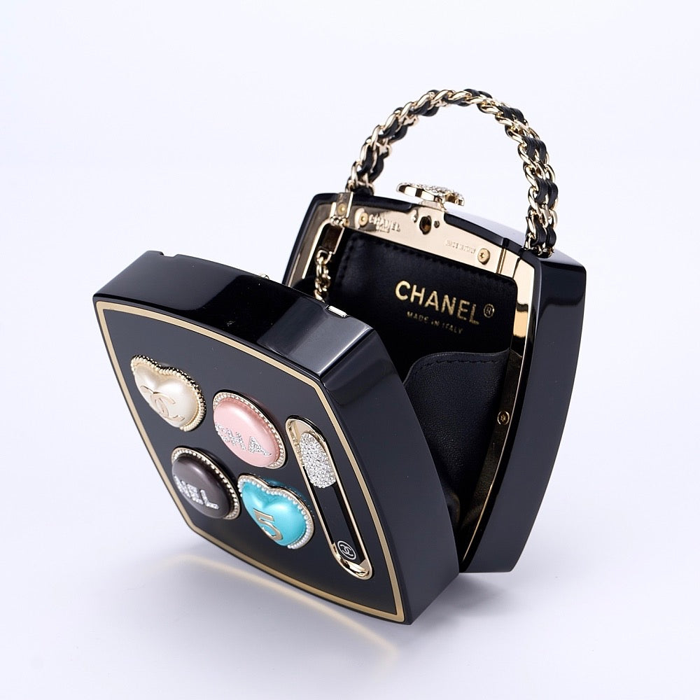Chanel Makeup Palette Minaudière Bag – Luxe Living Fashions