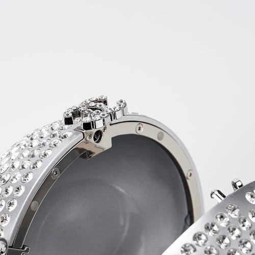 Chanel Lumière Sphère Minaudière
