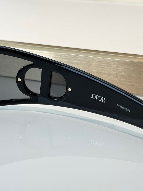 Dior Rectangular Framed Glasses