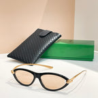 Veneta Cateye Frame Sunglasses
