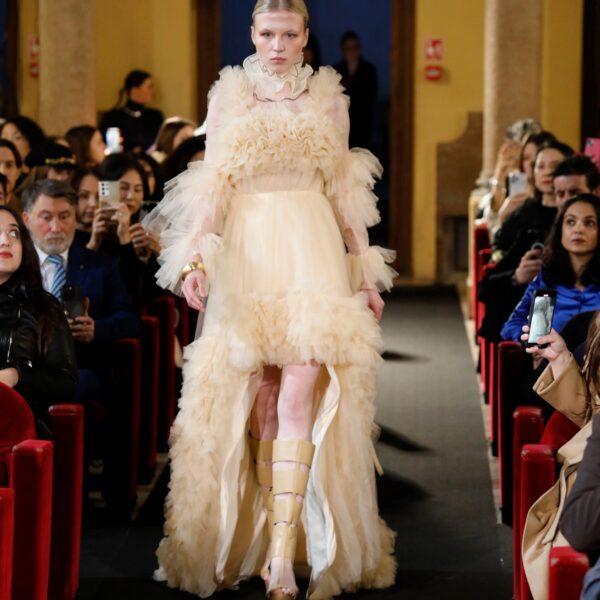 Puissance Sculptée -Duchesse Élysée High-Low Couture Gown