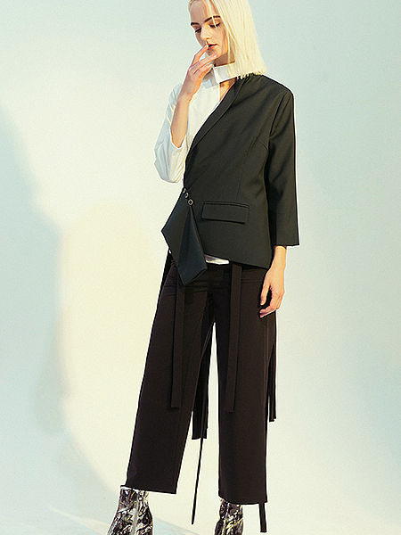 ‘Huxley Luxy’ Blazer