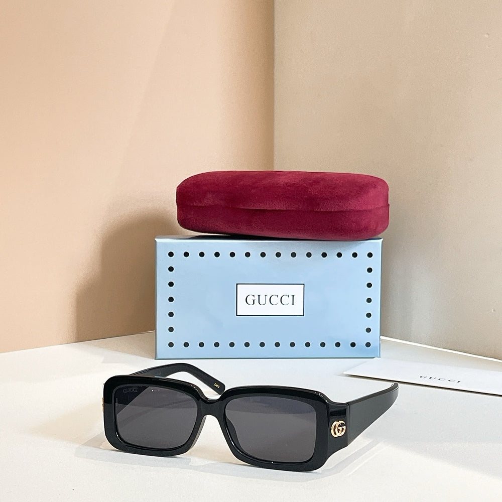 IMG_0048_5ed188ee-74e8-4b16-aea9-8b6108979d82.jpg Gucci Marmont Oversized Square Sunglasses - Image 1
