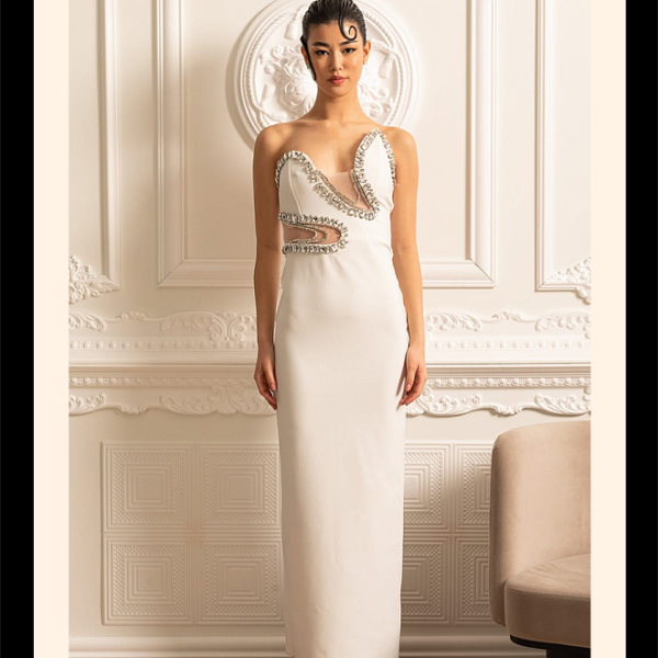“Lueur d’Ivoire” Crystal Contour Gown