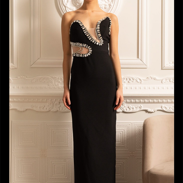 “Lueur d’Ivoire” Crystal Contour Gown