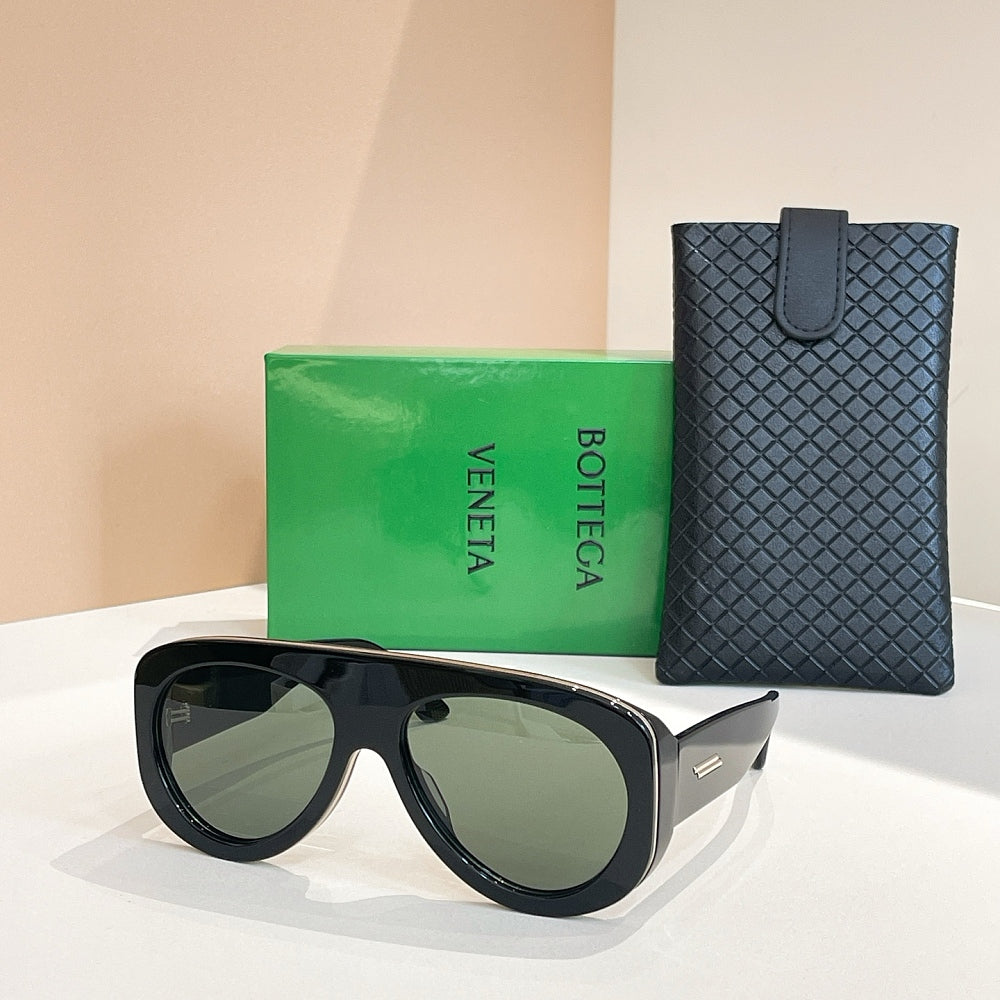 IMG_2235.jpg Bottega Venata Pilot Sunglasses - Image 1