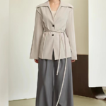 'Rich Achiever' Blazer