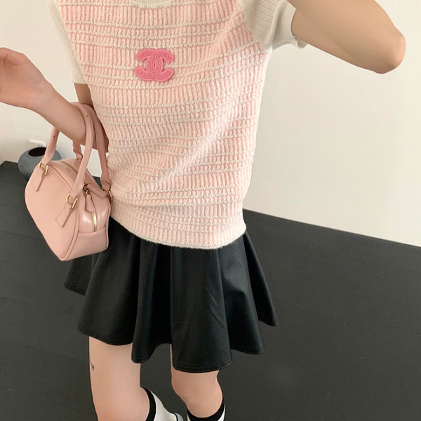 Chanel – Coco Tweed Knit Short-Sleeve Top