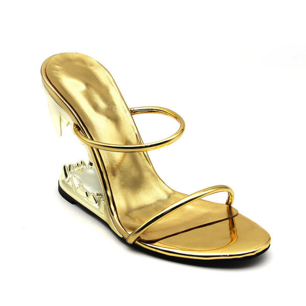 'Jitorri' Shark Designed Heels