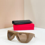 Saint Laurent SL 902 Howl Oversized Shield Sunglasses