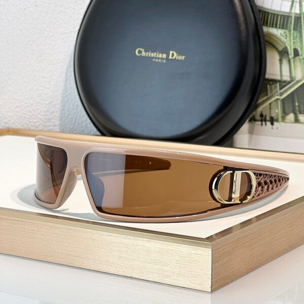 Dior Rectangular Framed Glasses