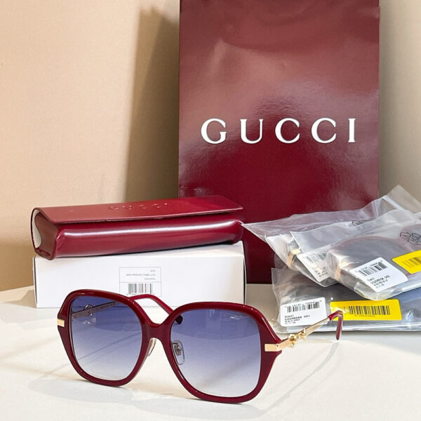 GUCCI Oversized Square Gradient Sunglasses