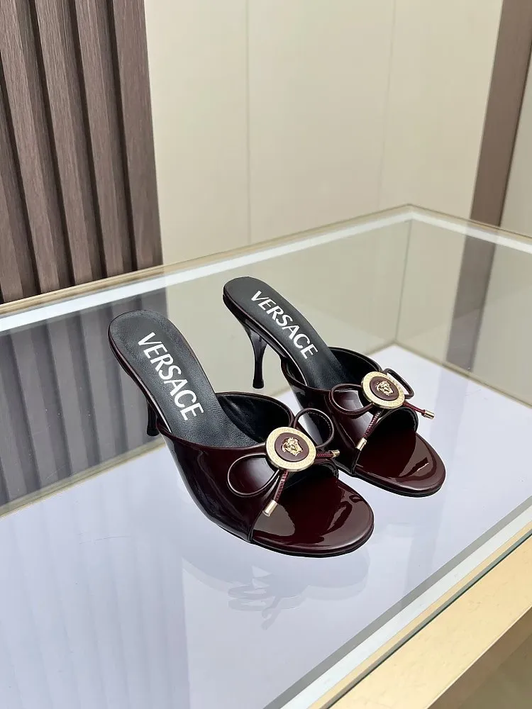 Versace Opera Bow Patent Mules 85 mm – Burgundy - Image 4
