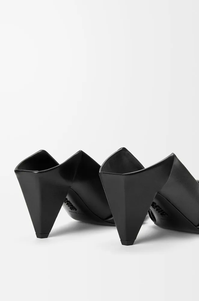 Loewe Origami Flap Back Pumps in Lambskin - Image 6