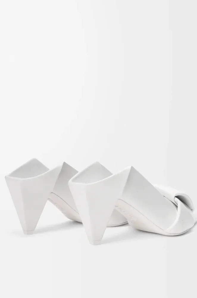 Loewe Origami Flap Back Pumps in Lambskin – White - Image 6