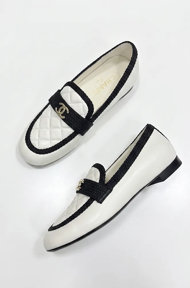 Chanel Quilted CC Leather Loafers - Image 2