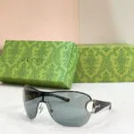 Gucci ÉCLAT ÉQUESTRE™ Rimless Horsebit Shield Sunglasses