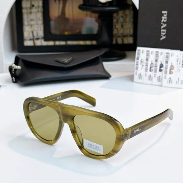 PRADA VELORA™ Oversized Aviator Sunglasses