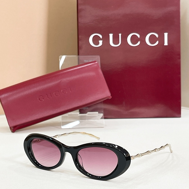 IMG_8669 GUCCI Sculpted Oval Metal-Temple Sunglasses - Image 1