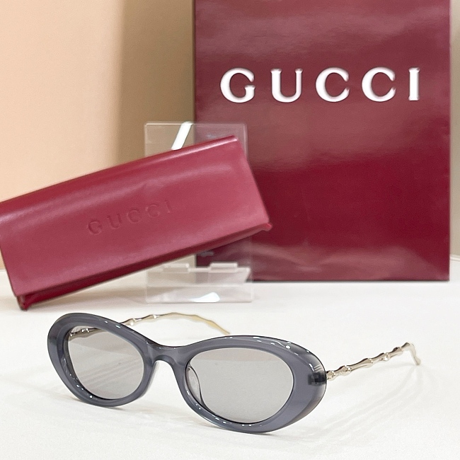 IMG_8674 GUCCI Sculpted Oval Metal-Temple Sunglasses - Image 1